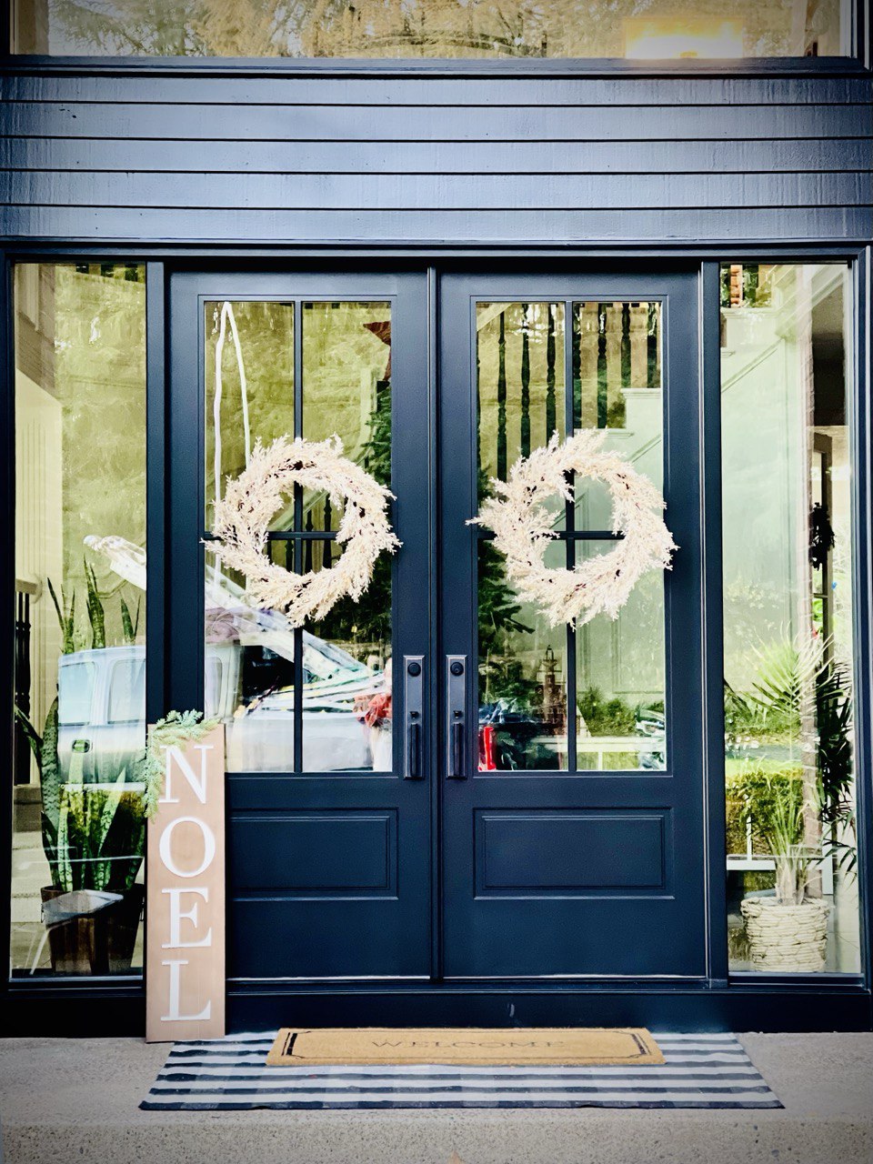 WifPros project — custom front entrance